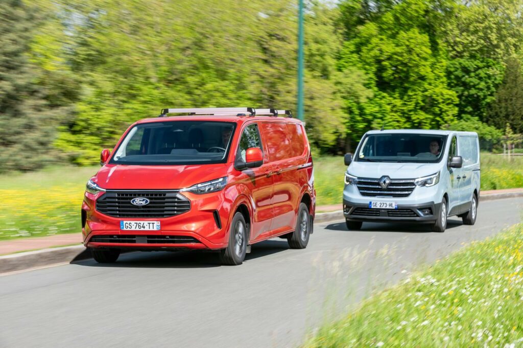 Peugeot Expert vs Renault Trafic vs Ford Transit Custom : quel fourgon compact choisir ?