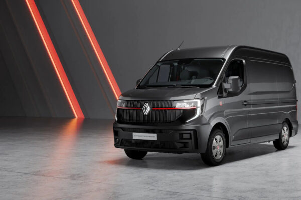 Renault Master V2G : le fourgon qui renvoie l&rsquo;électricité au réseau