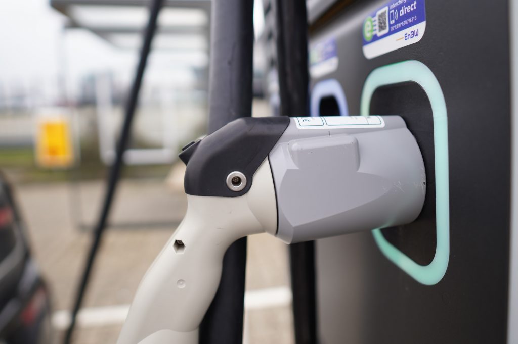 Installation borne recharge entreprise