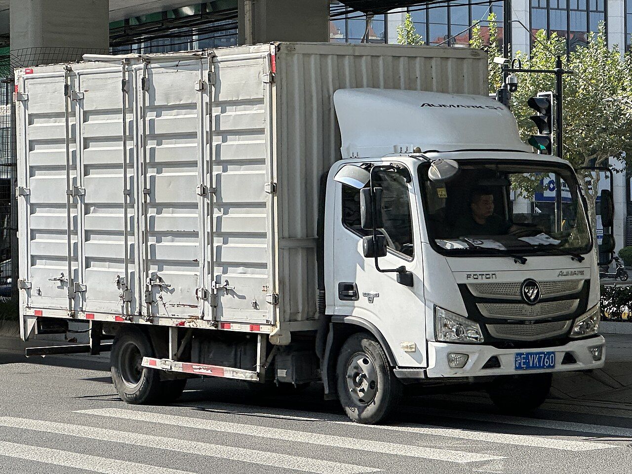 Foton Aumark à caisse fourgon, gamme de porteurs de Foton France