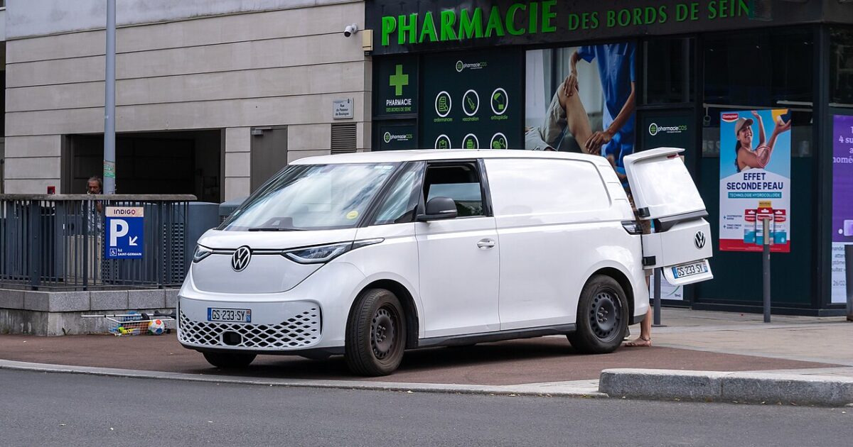 ID. Buzz Cargo empattement long : Volkswagen ajoute 0,5 m³ à son fourgon électrique